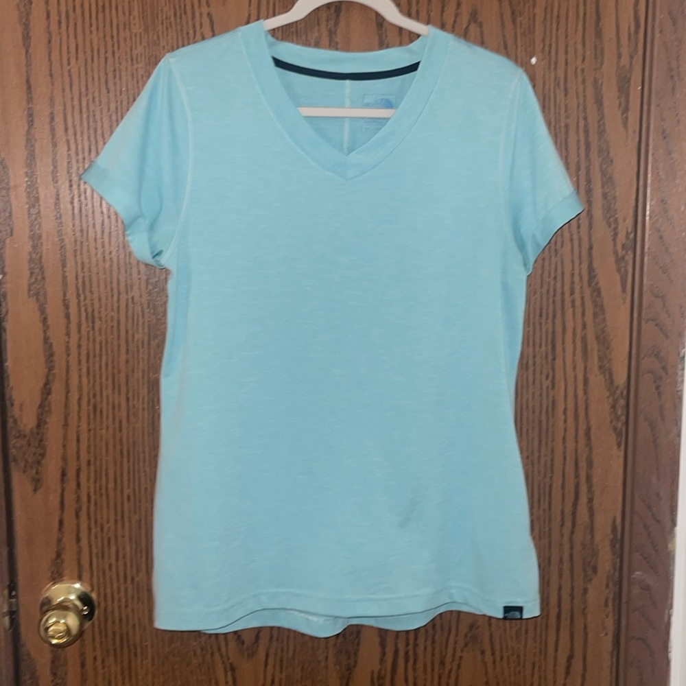 The North Face Womens Large Short Sleeve Tee Light Blue EUC Exercise Flashdry